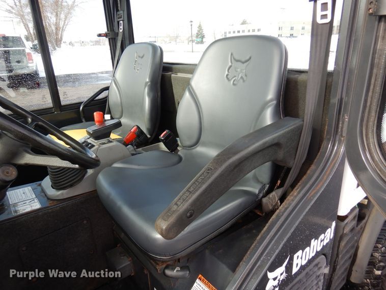image for item AF9301 2013 Bobcat Toolcat 5600  utility vehicle