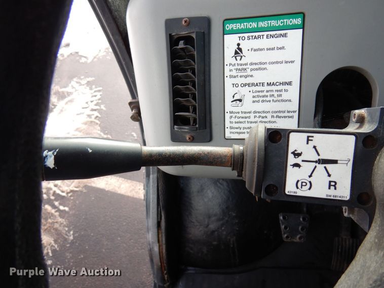 image for item AF9301 2013 Bobcat Toolcat 5600  utility vehicle