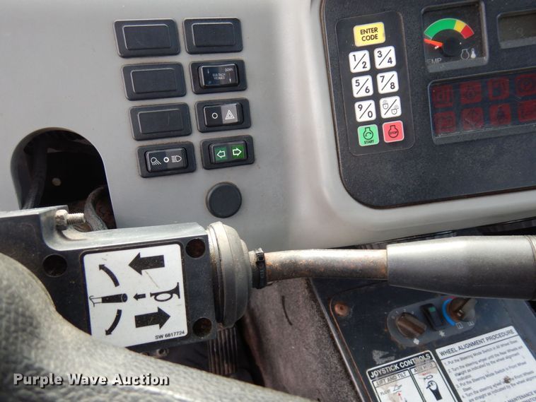 image for item AF9301 2013 Bobcat Toolcat 5600  utility vehicle