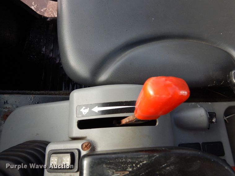 image for item AF9301 2013 Bobcat Toolcat 5600  utility vehicle