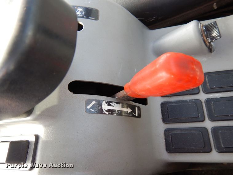 image for item AF9301 2013 Bobcat Toolcat 5600  utility vehicle