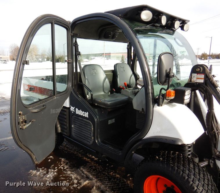image for item AF9301 2013 Bobcat Toolcat 5600  utility vehicle