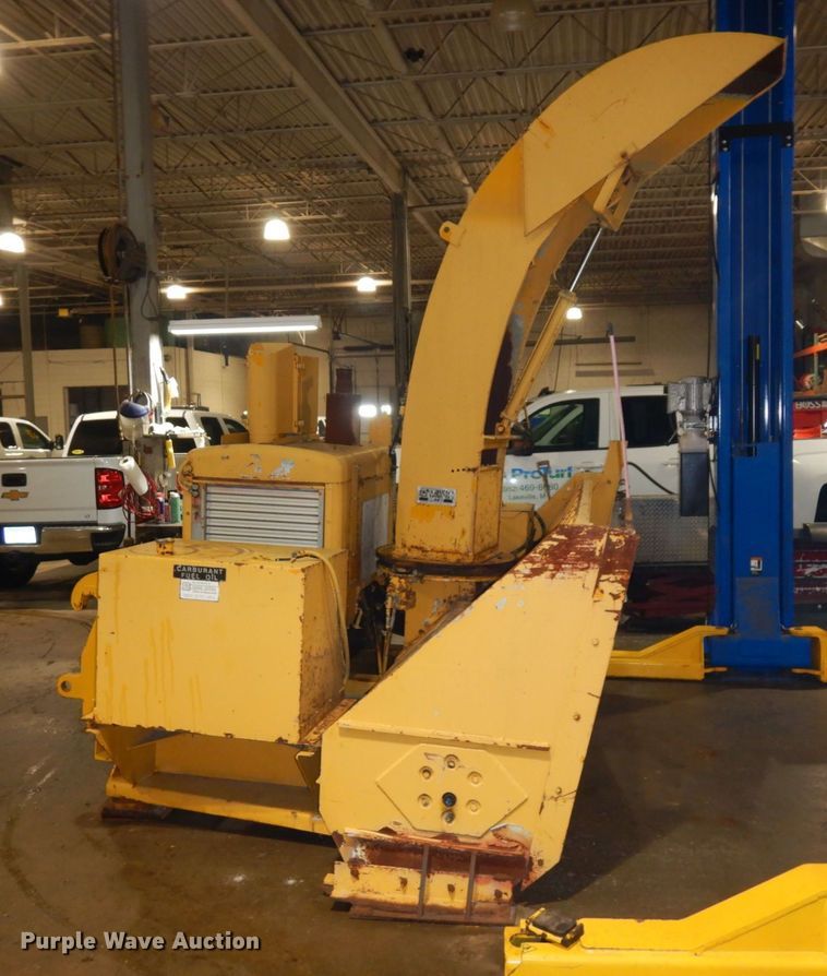 image for item AF9302 1993 SMI 2200  snow blower