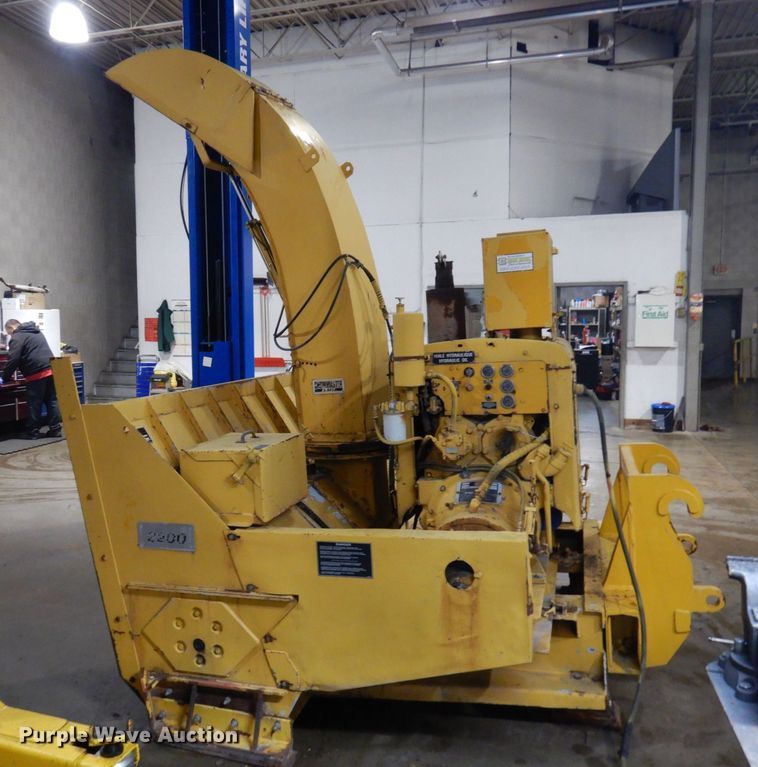 image for item AF9302 1993 SMI 2200  snow blower