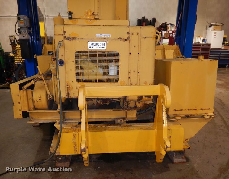 image for item AF9302 1993 SMI 2200  snow blower