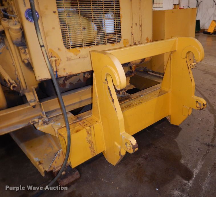 image for item AF9302 1993 SMI 2200  snow blower