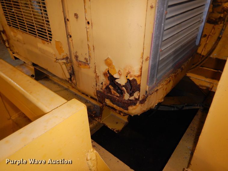 image for item AF9302 1993 SMI 2200  snow blower