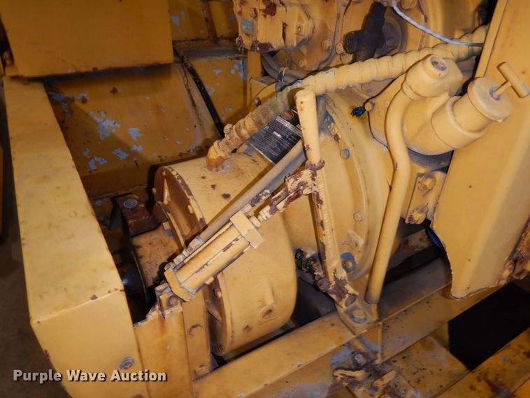 image for item AF9302 1993 SMI 2200  snow blower