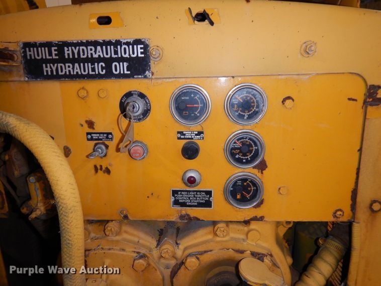 image for item AF9302 1993 SMI 2200  snow blower