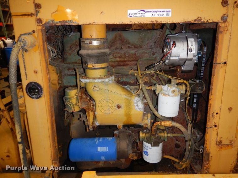 image for item AF9302 1993 SMI 2200  snow blower