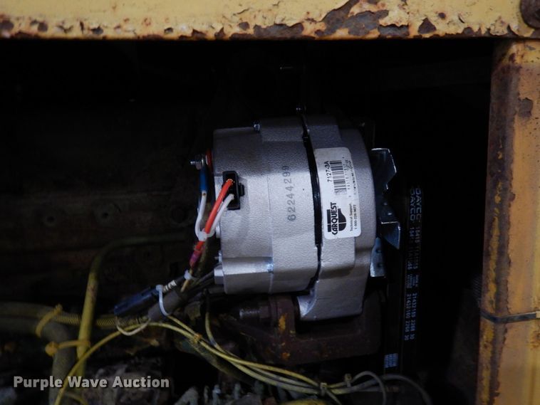 image for item AF9302 1993 SMI 2200  snow blower