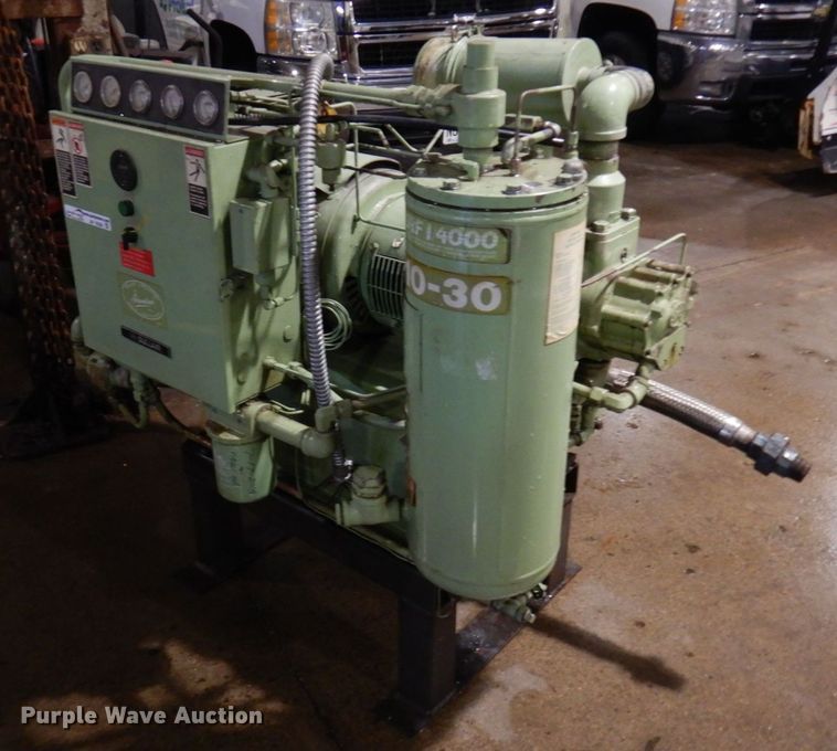 image for item AF9308 Sullair 10-30  air compressor