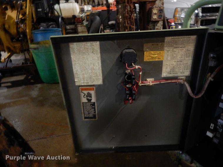 image for item AF9308 Sullair 10-30  air compressor