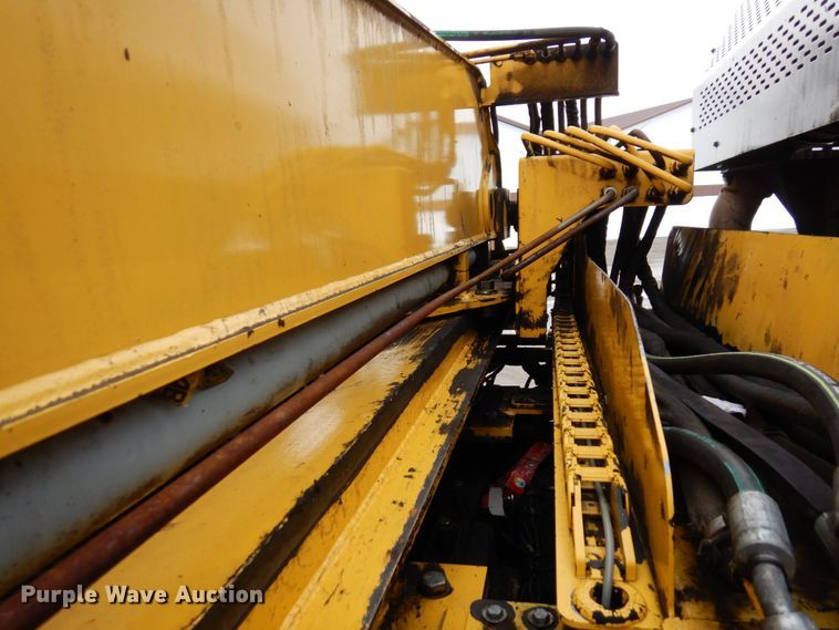 image for item AF9344 2010 Peterbilt PB320  refuse truck