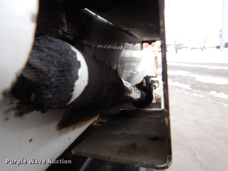 image for item AF9344 2010 Peterbilt PB320  refuse truck