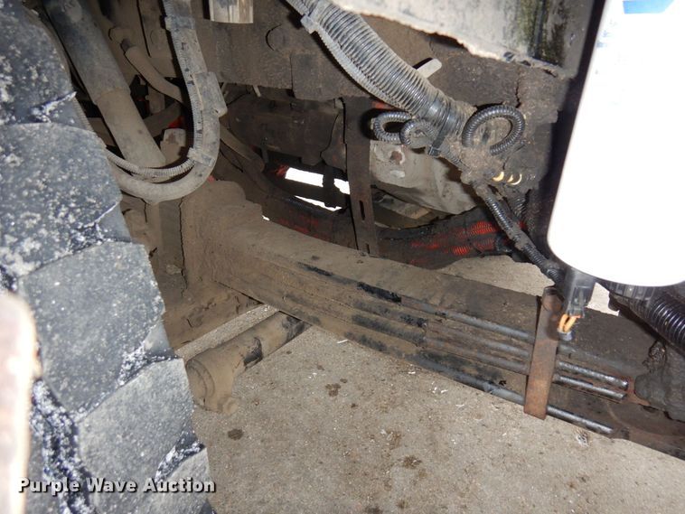 image for item AF9344 2010 Peterbilt PB320  refuse truck