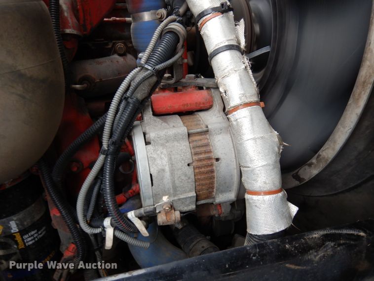 image for item AF9344 2010 Peterbilt PB320  refuse truck