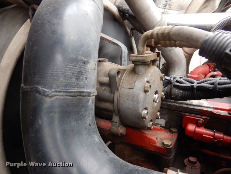 image for item AF9344 2010 Peterbilt PB320  refuse truck