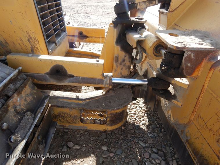 image for item DF8315 2006 Caterpillar D5GXL  dozer