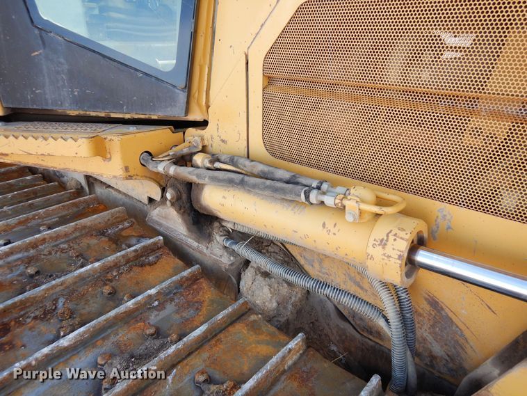 image for item DF8315 2006 Caterpillar D5GXL  dozer