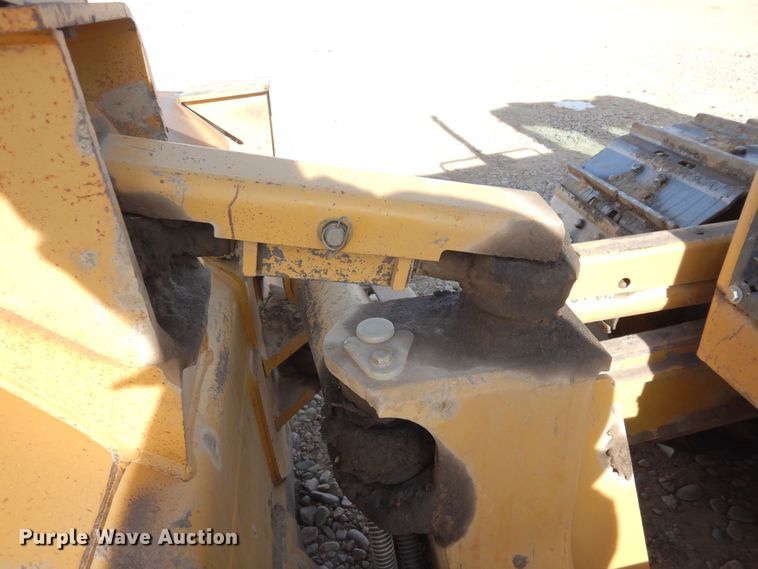 image for item DF8315 2006 Caterpillar D5GXL  dozer