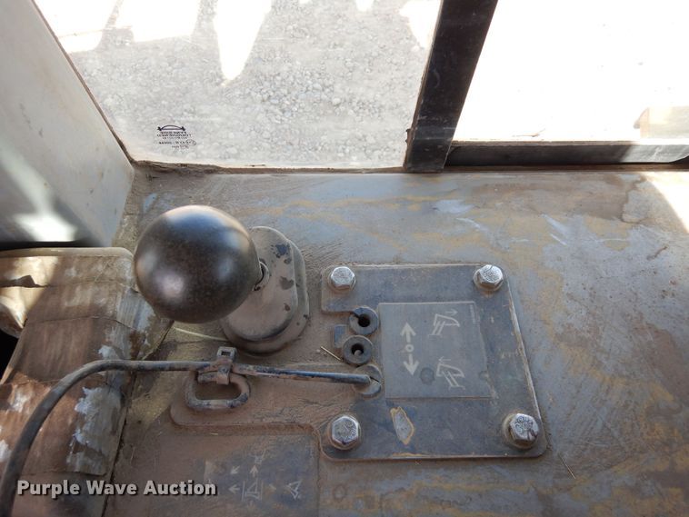 image for item DF8315 2006 Caterpillar D5GXL  dozer