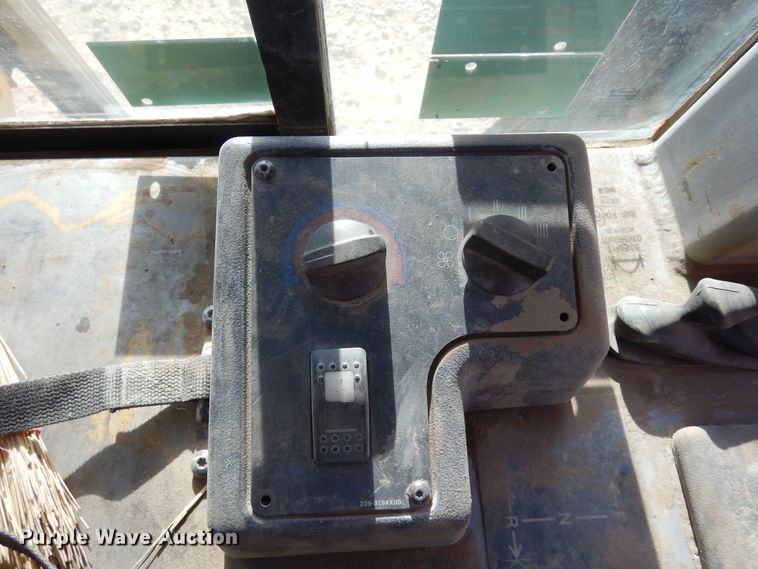 image for item DF8315 2006 Caterpillar D5GXL  dozer