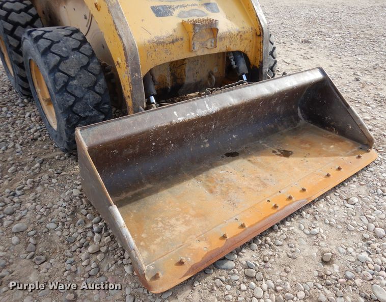 image for item DF8316 2011 Caterpillar 236B3  skid steer loader