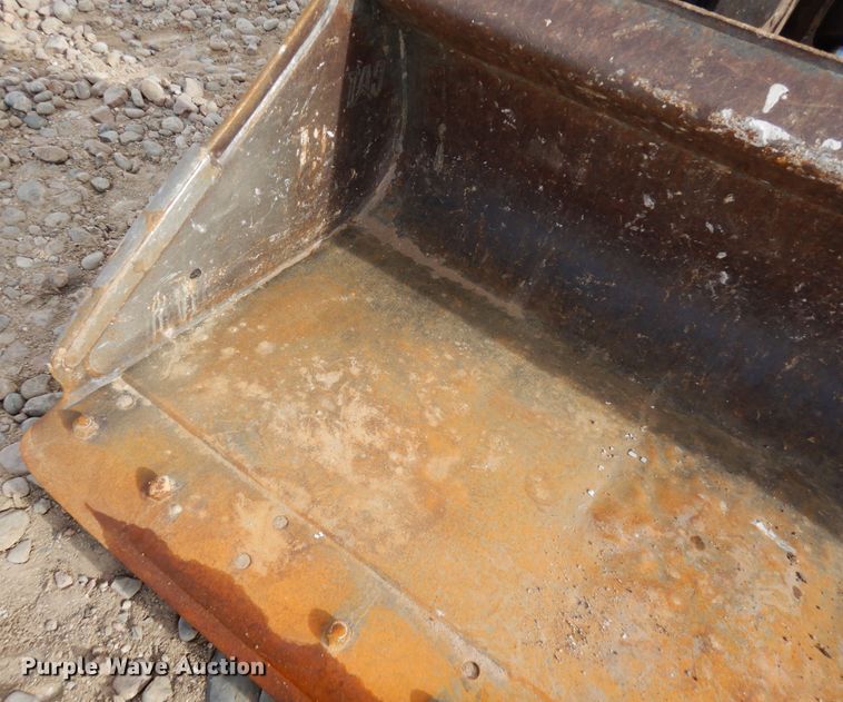 image for item DF8316 2011 Caterpillar 236B3  skid steer loader