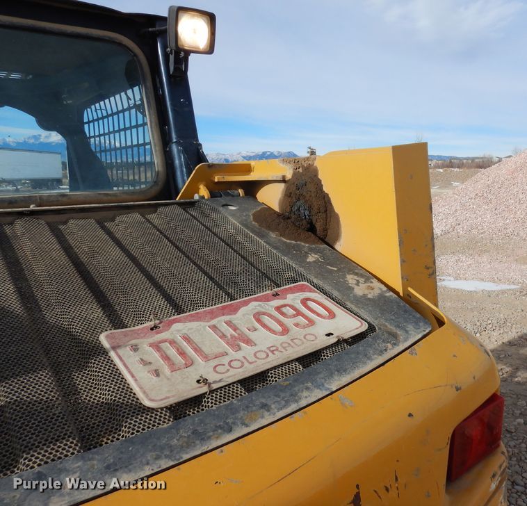 image for item DF8316 2011 Caterpillar 236B3  skid steer loader