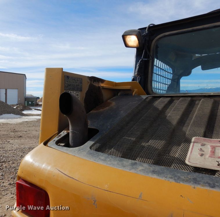 image for item DF8316 2011 Caterpillar 236B3  skid steer loader