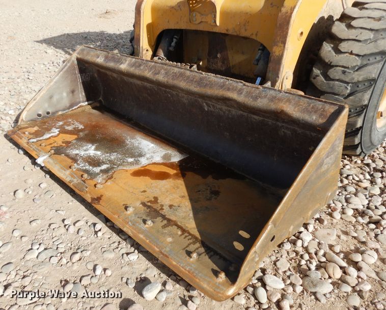 image for item DF8317 2012 Caterpillar 236B3  skid steer loader