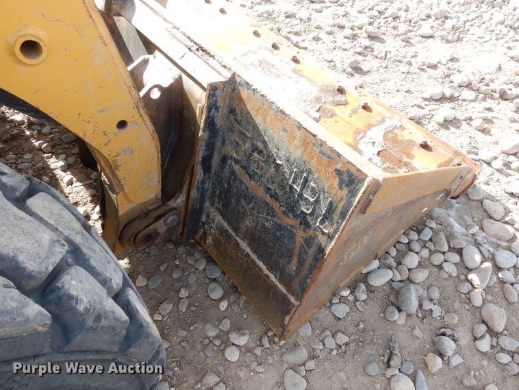 image for item DF8317 2012 Caterpillar 236B3  skid steer loader
