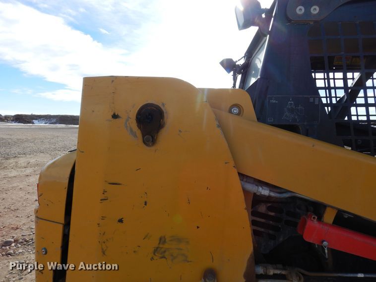 image for item DF8317 2012 Caterpillar 236B3  skid steer loader