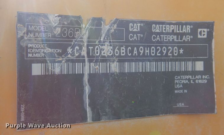 image for item DF8317 2012 Caterpillar 236B3  skid steer loader