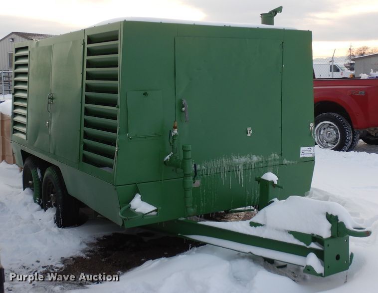 image for item DF8328 Sullair 7500DTQ-CAT  air compressor
