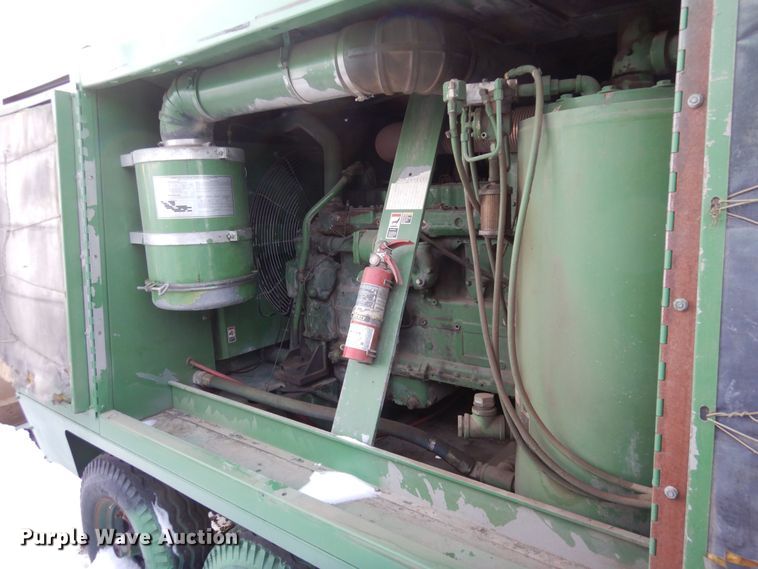 image for item DF8328 Sullair 7500DTQ-CAT  air compressor