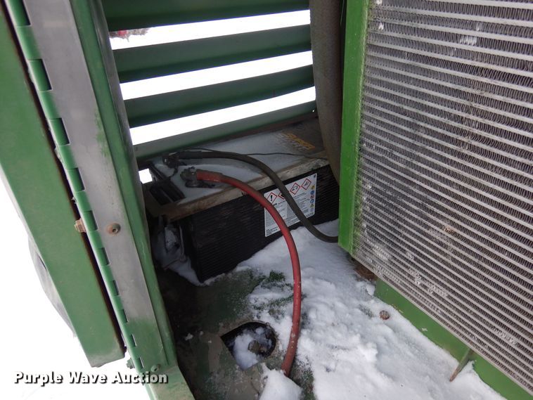 image for item DF8328 Sullair 7500DTQ-CAT  air compressor