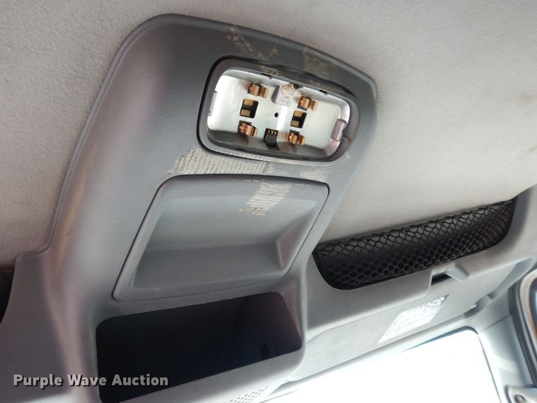 image for item DI6897 2006 International 4300  dump truck