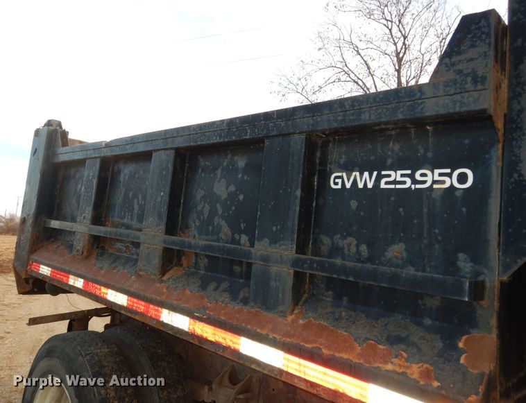 image for item DI6897 2006 International 4300  dump truck