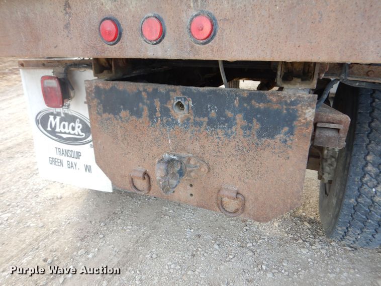 image for item DI6897 2006 International 4300  dump truck