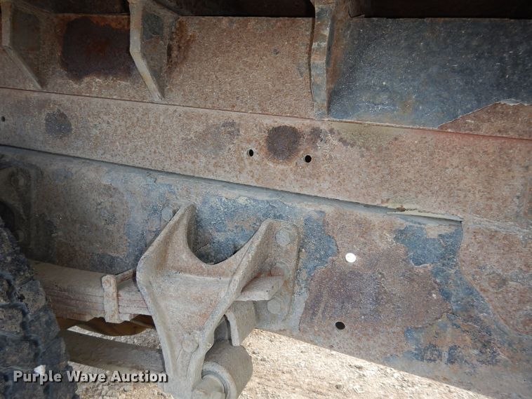 image for item DI6897 2006 International 4300  dump truck