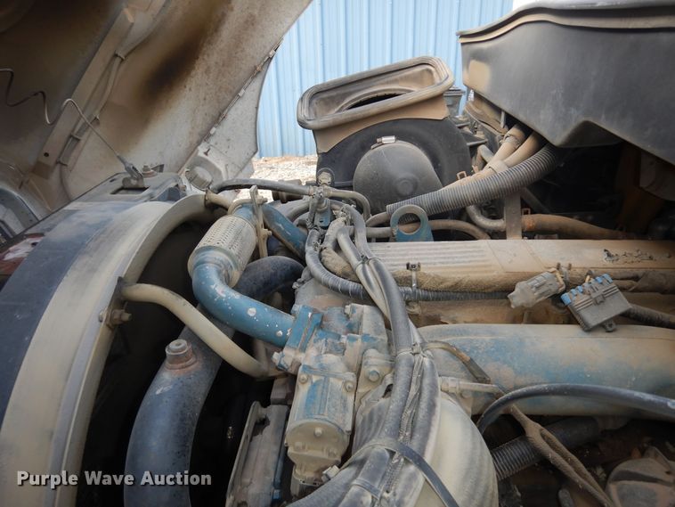 image for item DI6897 2006 International 4300  dump truck