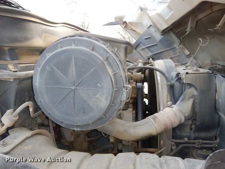 image for item DI6897 2006 International 4300  dump truck