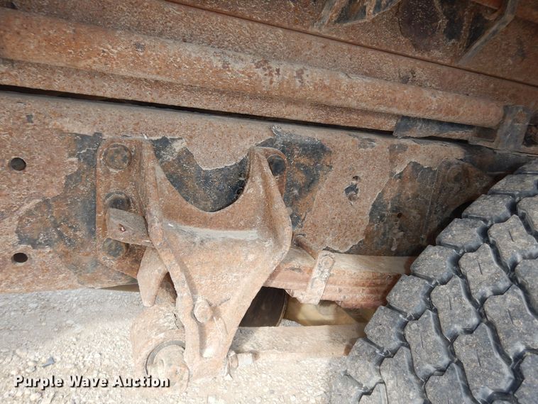 image for item DI6897 2006 International 4300  dump truck