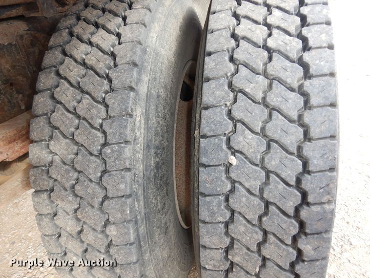 image for item DI6897 2006 International 4300  dump truck