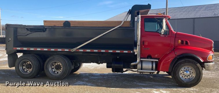 image for item DJ6134 2001 Sterling L9500  dump truck