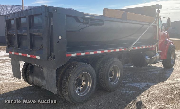 image for item DJ6134 2001 Sterling L9500  dump truck