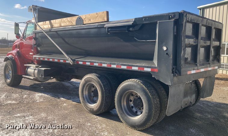 image for item DJ6134 2001 Sterling L9500  dump truck