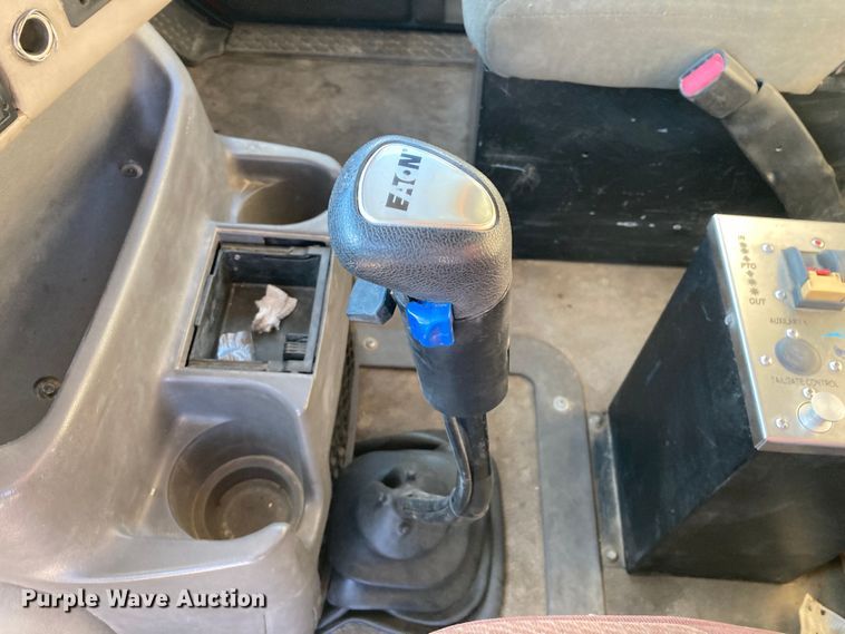 image for item DJ6134 2001 Sterling L9500  dump truck